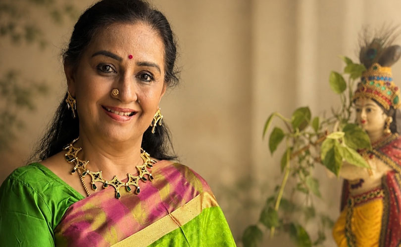  മേനക വീണ്ടും മലയാളത്തില്‍